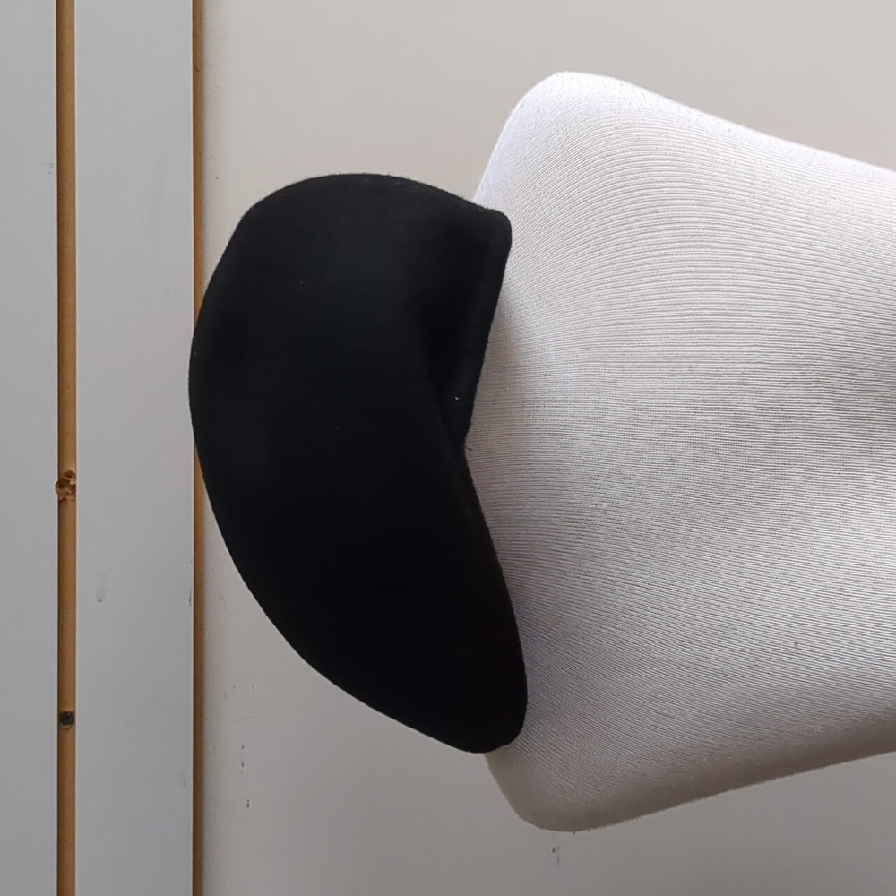 New Black  Wool Newsboy Cap Stiff Formed To Be Curved XX